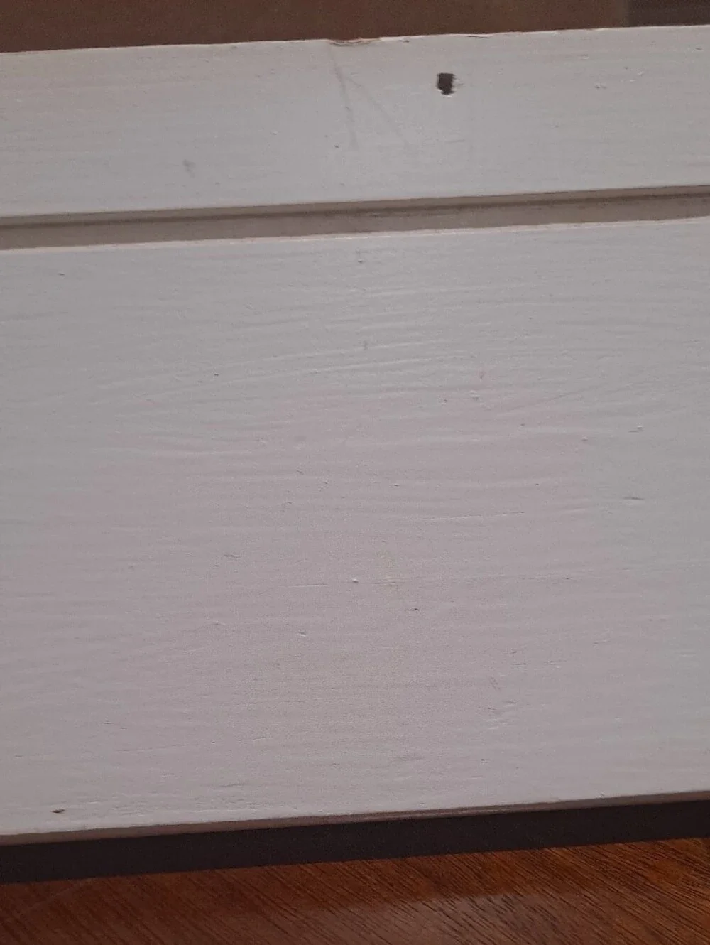 N/A white wall